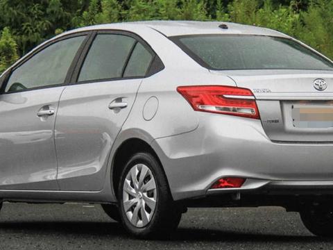 比捷达耐造的丰田神车，油耗3毛不足6万，买帝豪后悔