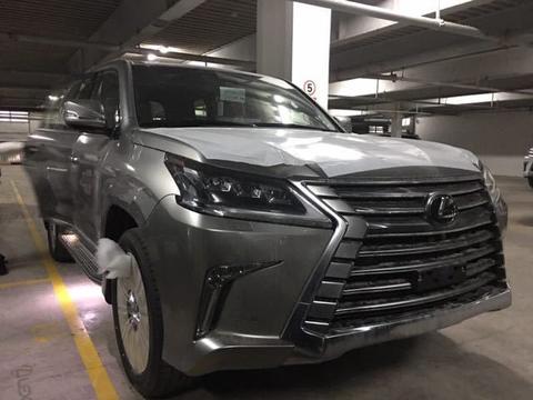 18款中东版雷克萨斯LX570铂金版全尺寸八座SUV勇猛剽悍