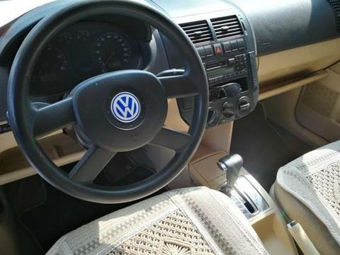 新车落地13万，现只需1万6，情人节送给女友开，比送花更实际