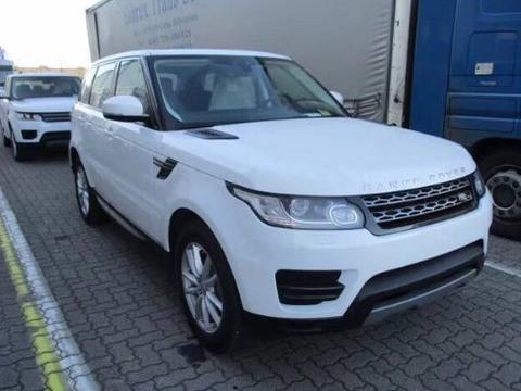 新一代揽胜运动版，炫酷外观 霸气时尚，内饰极其精致！