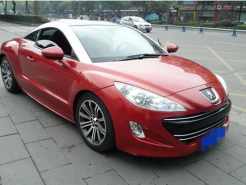 两门四座，颜值甩TT一条街