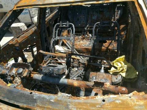 新车才买三个月 竟起火烧个精光