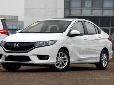 放弃捷达买了这合资车，比帝豪漂亮十倍，油耗仅4毛，不足7万起