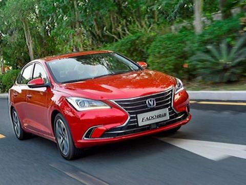 第二代逸动凭啥让广大车主心心念念？高质感是王道