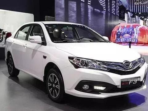 全新比亚迪F3 4.39万起，无钥匙启动功能