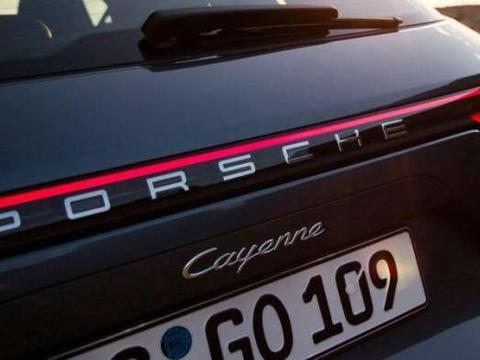 保时捷卡宴Coupe要来了, 宝马奔驰还挺得住吗?