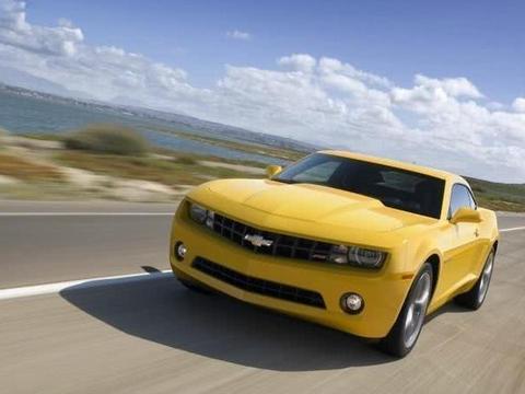 “伪豪车”却在中国市场被当成豪车，多少土豪花了冤枉钱加钱提车