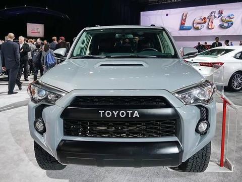 丰田纯进口越野，配4.0L V6，全时四驱，不到30万！普拉多要凉