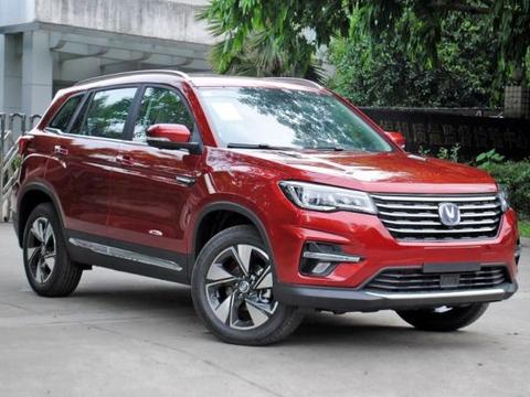 谁才是国产紧凑型SUV一哥？吉利博越PK长安CS75