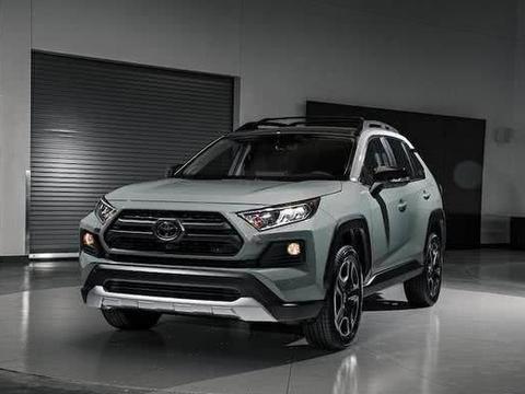 改款新车仅售十六万多，丰田又出大招了，标配8AT，品质绝佳