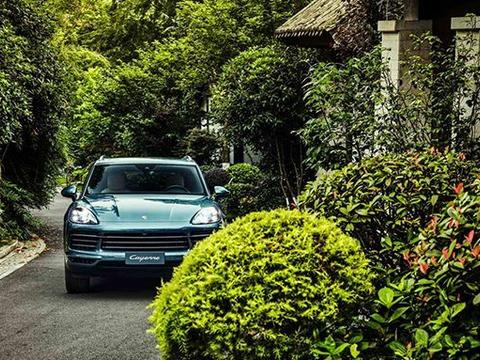 试驾全新一代Cayenne，SUV外壳依旧掩盖不了跑车躁动基因！