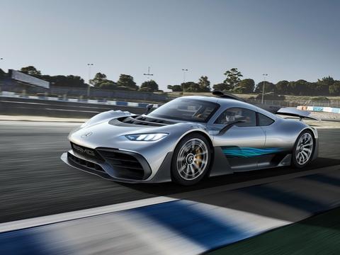 百万豪车变破旧废车，车主为了不借车，竟把新车给改报废了