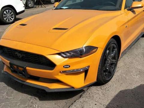 18款福特野马：年轻人的终极选择。