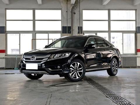 国产终于造出“X6”，全系2.0T+四驱，终生质保，底气比合资还足