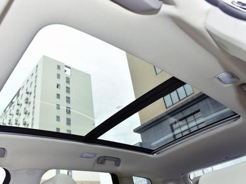 比汉兰达便宜十万,比途观大一圈,这台全新四驱七座要火