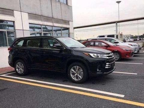 这车不如冠道大气，内饰不如奥迪豪华，为何还要加价3万排队买？