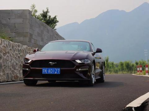 想知道“30-50万跑车“最近有什么新消息么，都在这里了