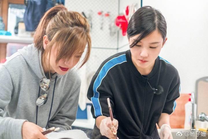 搭戏赵又廷，对戏鹿晗，两部电影票房大卖，身为女主她却不火？