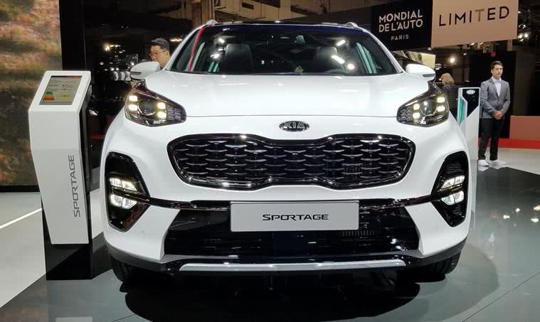 起亚新车丑出新高度，前奥迪设计师的灵感也弹尽粮绝？