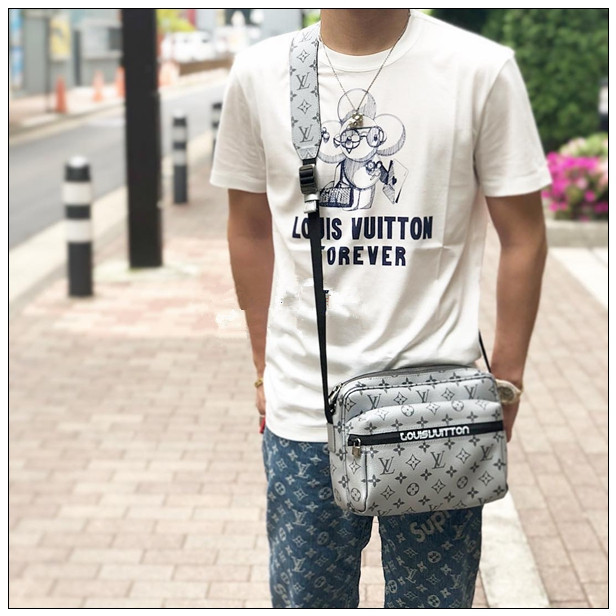 我知道你会喜欢LV路易威登Vivienne限定联名太