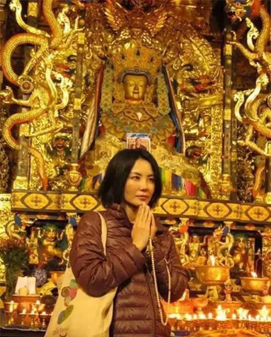 揭秘:吃斋念佛的10大明星佛教徒|赵文卓|金城武|王菲_新浪网