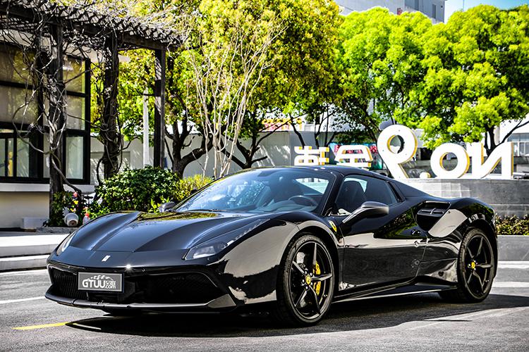 马拉内罗之魂 法拉利488 Spider碳纤情愫