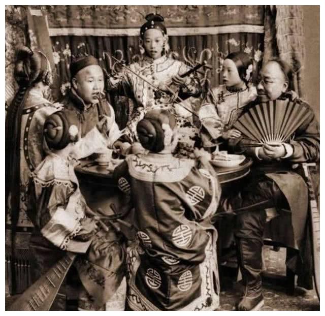 古代青楼女子究竟是怎么样?别被电视剧骗了,相