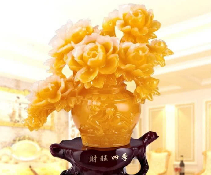 属蛇发财头像图片,属蛇吉利招财微信头像 熬出三月属羊的朋友自然可加官进爵,你们就可以顺运发财,这么好的运势