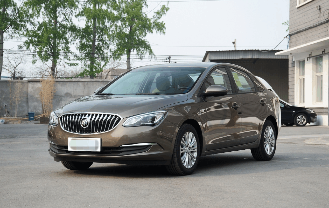 换个“马甲”接着卖! 这几款同平台同动力、大差价的车怎么选?