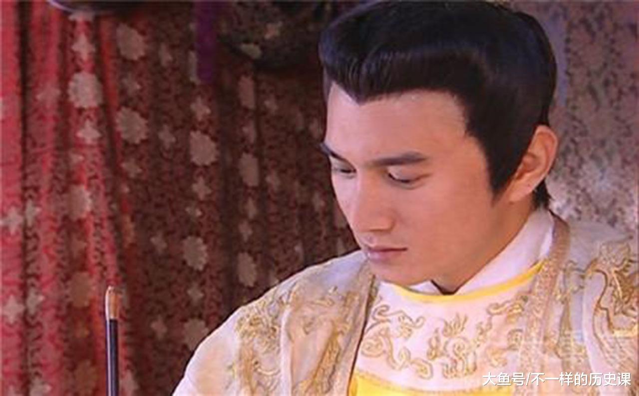 古代春宫图, 竟是画师对着皇帝的一幕画出来的, 与李煜老婆有关