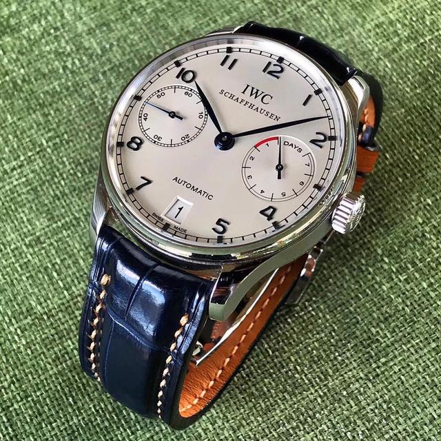 德国人花3800港币买了块沛纳海,而你们却在满