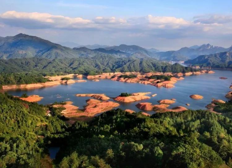 各城市经济揭露,厦门、莆田最富,龙岩、三明最