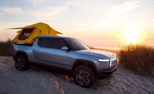 美国Rivian R1T纯电动皮卡正式亮相 跑的咔咔快 三秒破百