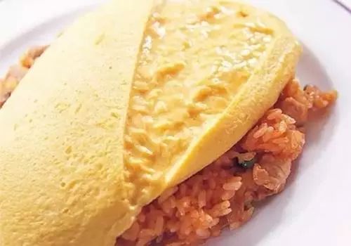 简单说明爆浆蛋包饭的做法