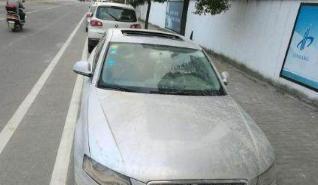 刚从地下车库拯救出来奥迪A4，才开一年二手车市场里能卖多少钱