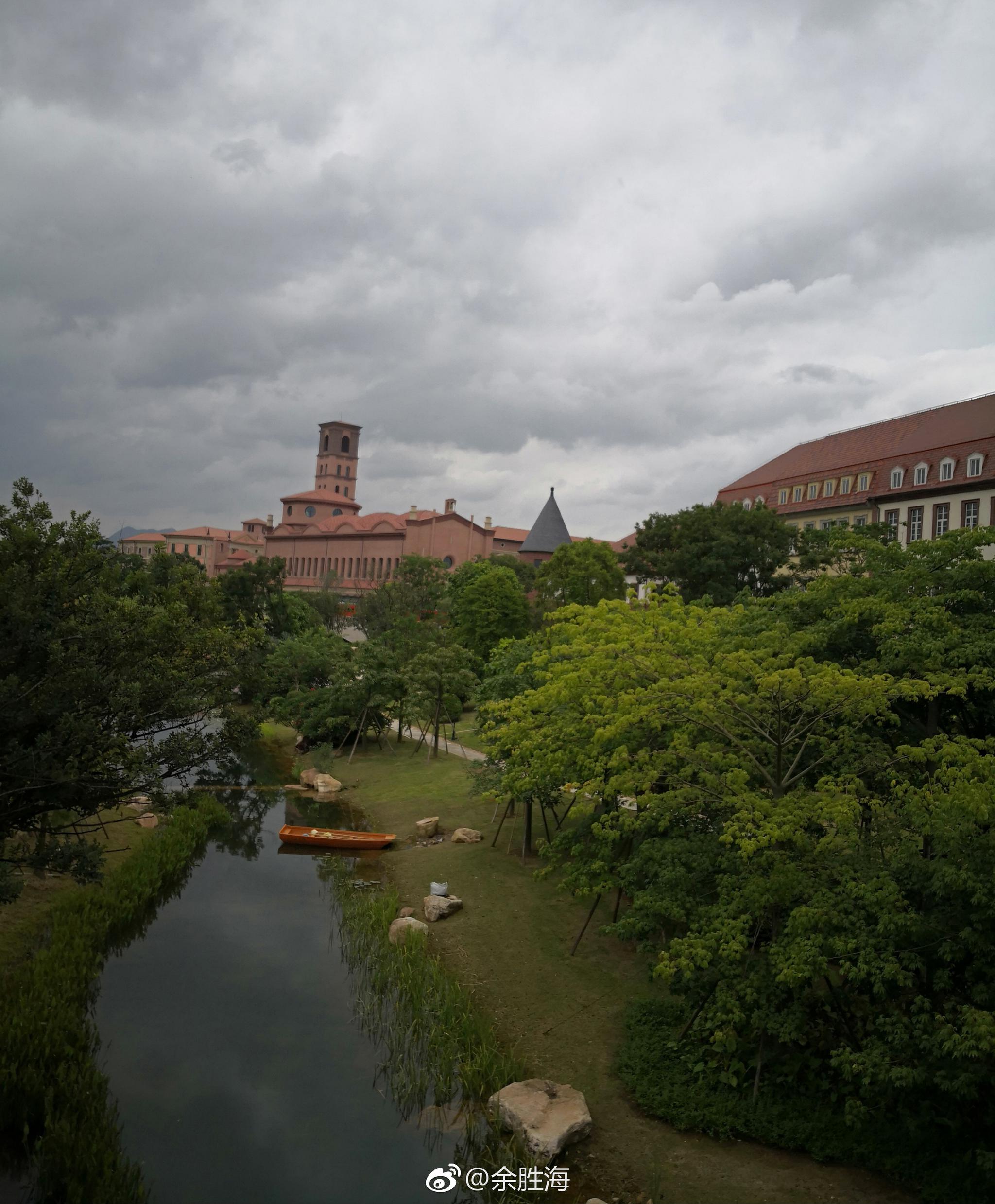 参观华为松山湖总部基地