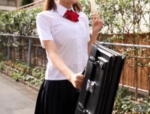 姑娘,请放开那根薯条冲我来.