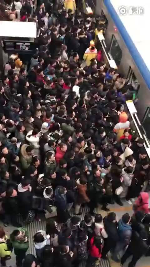 北京北汽直播首秀震撼开启