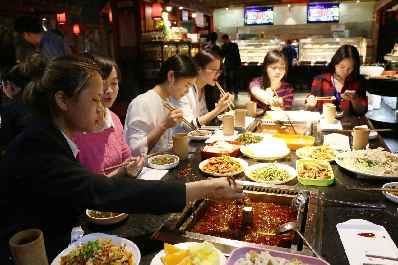 如果吃火锅只的能点三样菜,你会点哪三样?!