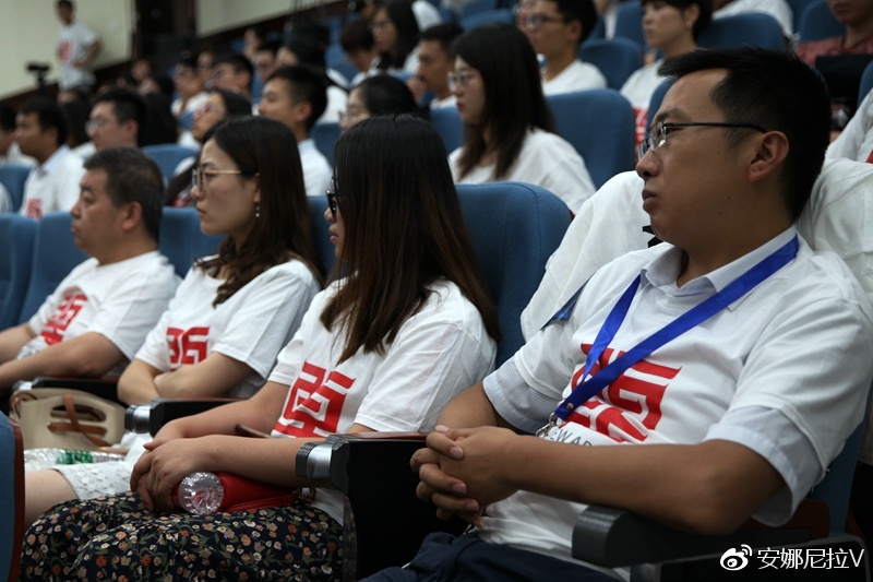 一场精彩的辩论赛,高手云集,清华大学夺冠