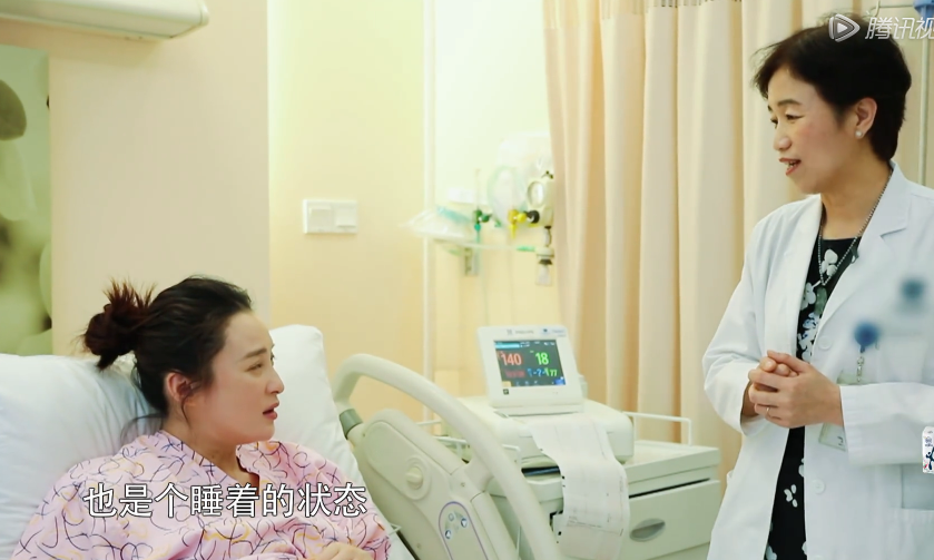 蒋勤勤生产前还不忘关心大儿子,陈建斌却忘记大儿子出生时的状况