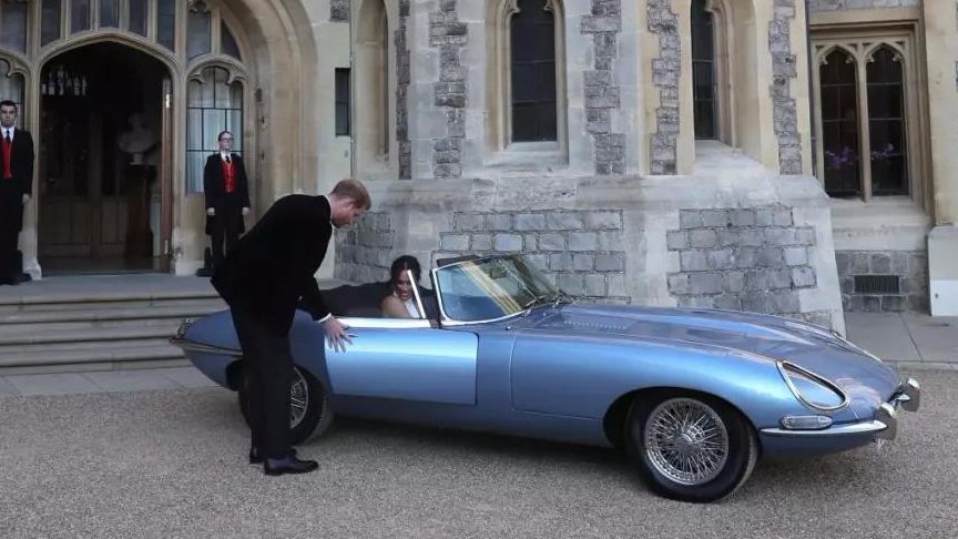 英国哈里王子大婚，捷豹复古造型纯电超跑当婚车！