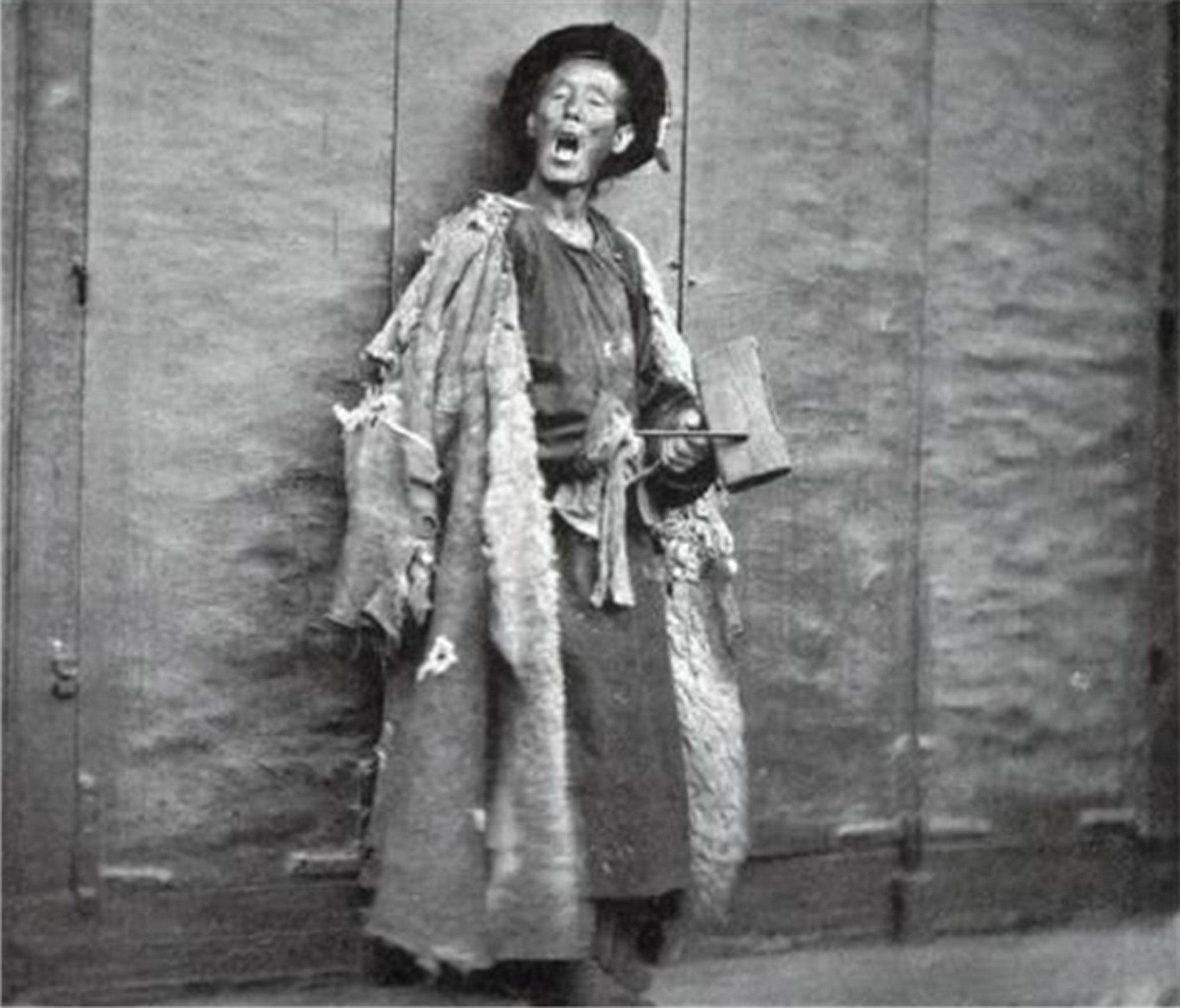 晚清老照片:图2的猪大到让人吃惊，最后一张清朝格格撞脸热巴!