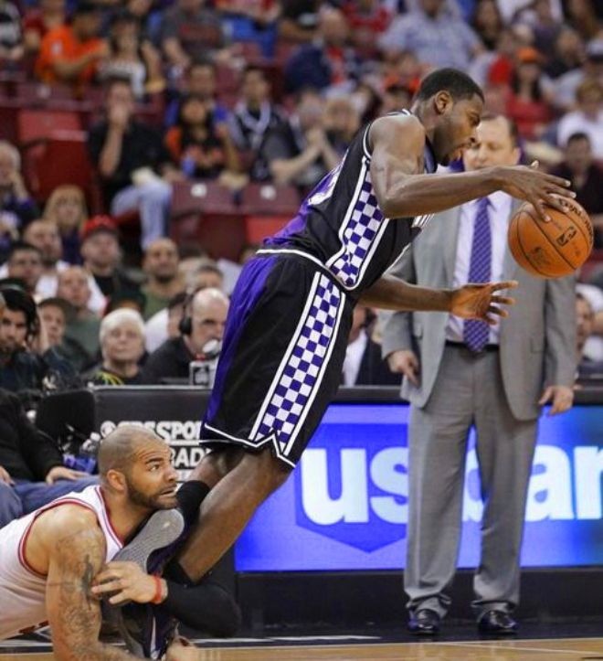nba搞笑图集,看看球星们搞笑的瞬间,看到艾弗森我不厚道的笑了