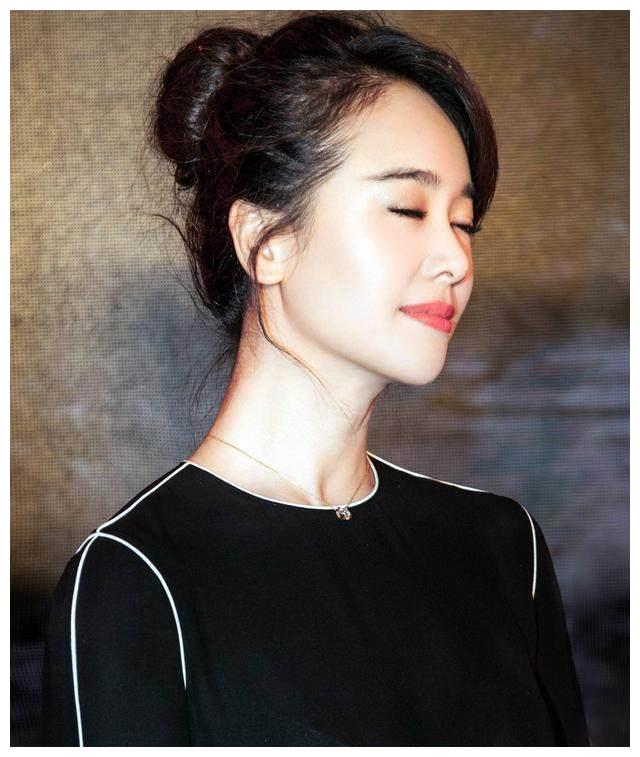 左小青时光只为你停留,你的笑惊艳了似水年华