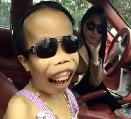 低俗网络主播陈山被全网禁封,网上一片叫好,名