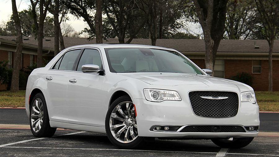 宾利车标, 劳斯莱斯外观! 30万开出百万豪车的感觉!