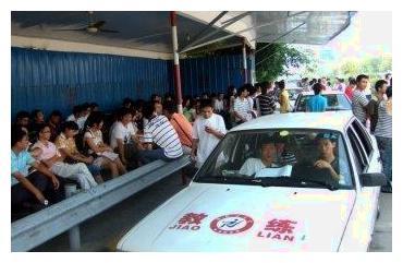 没考的驾照不要再说因为买不起车了,这些会让