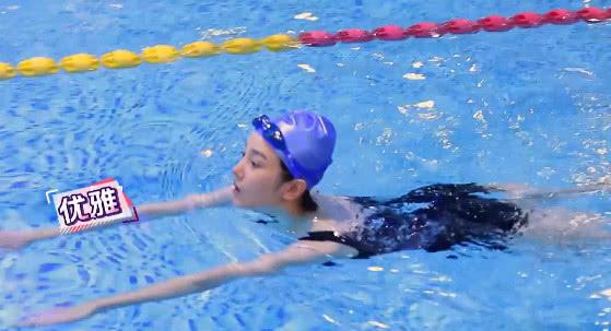 陈小纭透露,差点进国家游泳队,为了跳舞而放弃