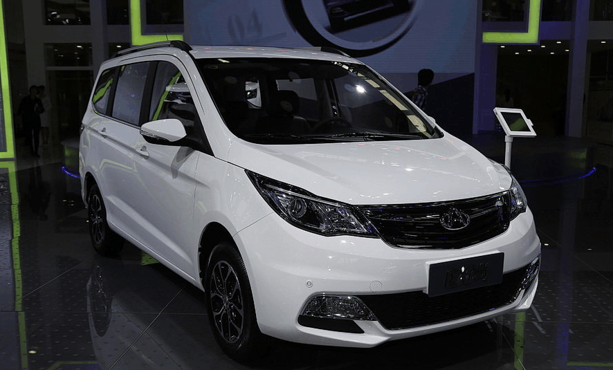 国产首款6座商务, 顶配6万5, 按摩座椅舒服的让人“受不了”